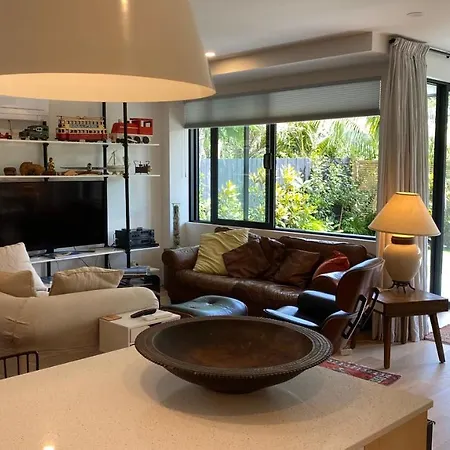 Ferienwohnung Stylish Townhouse